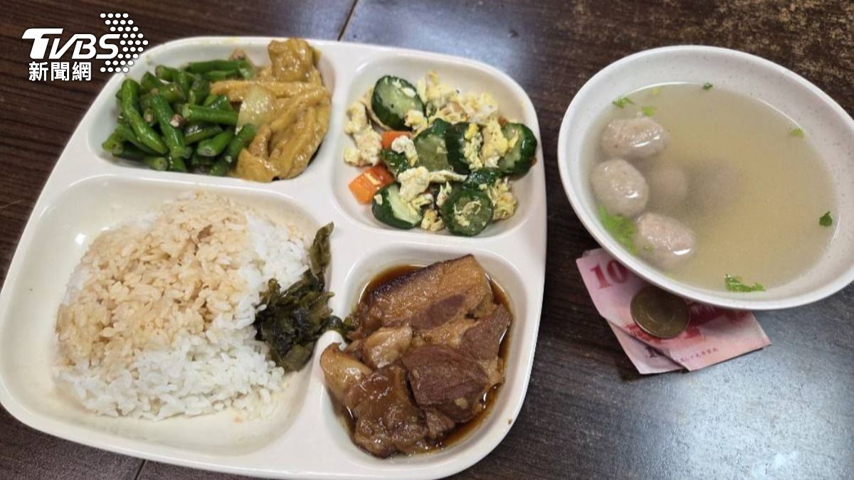 爌肉飯沒吃就走人！黑衣男留150元離開　老闆急尋人