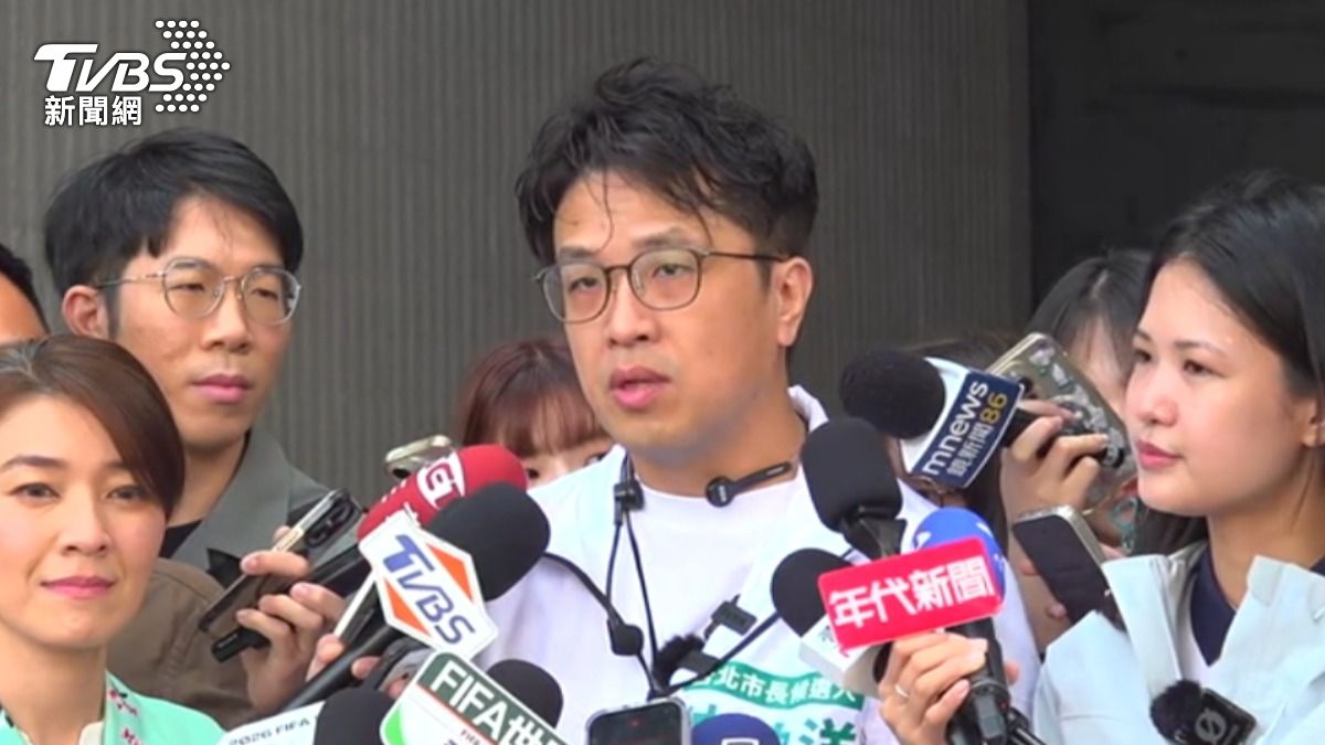 沈伯洋年砸「數十萬課金」!43歲存款18萬 他酸:沒責任敗家子