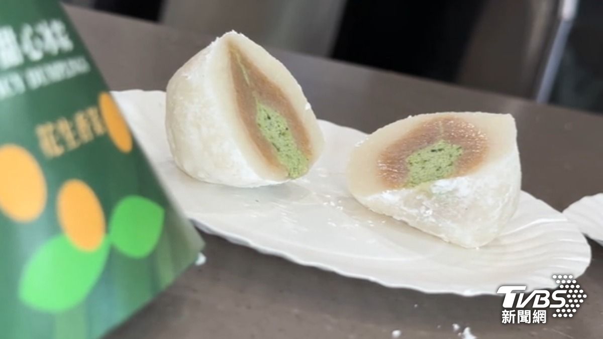 85℃推出冰粽,花生香菜口味超特別。(圖/TVBS)