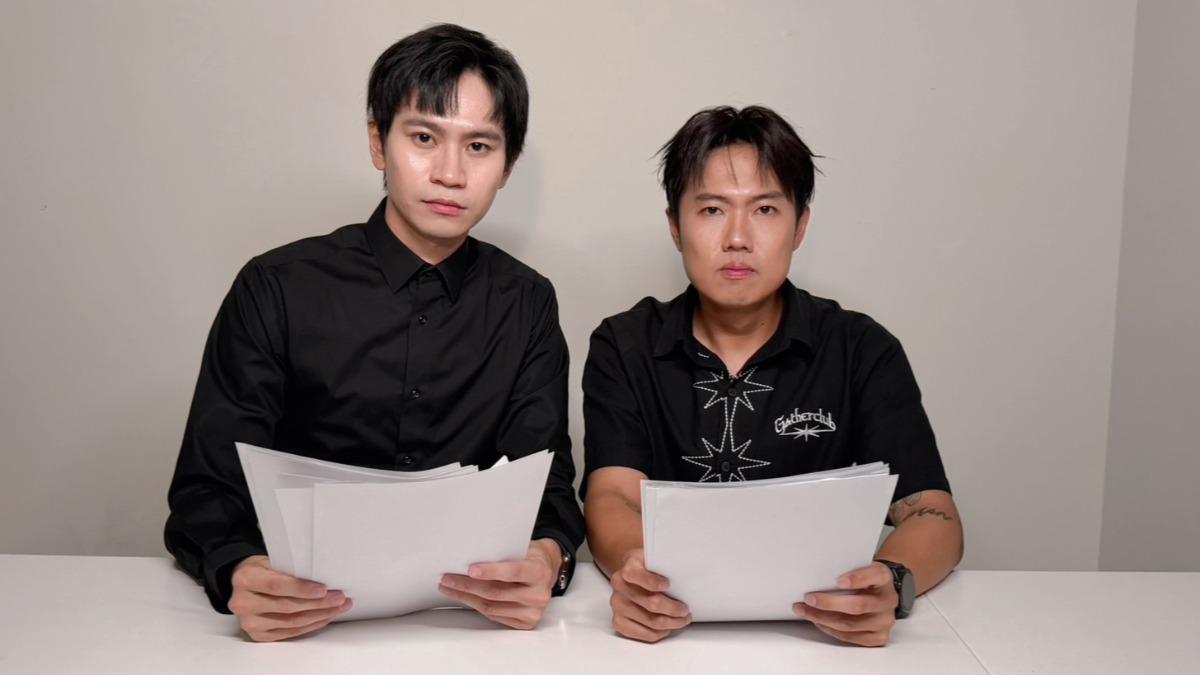 玖壹壹洋蔥（右）推出新歌〈我甘願重新愛過〉，最近更邀Andy老師驚喜對唱。（圖／混血兒娛樂提供）