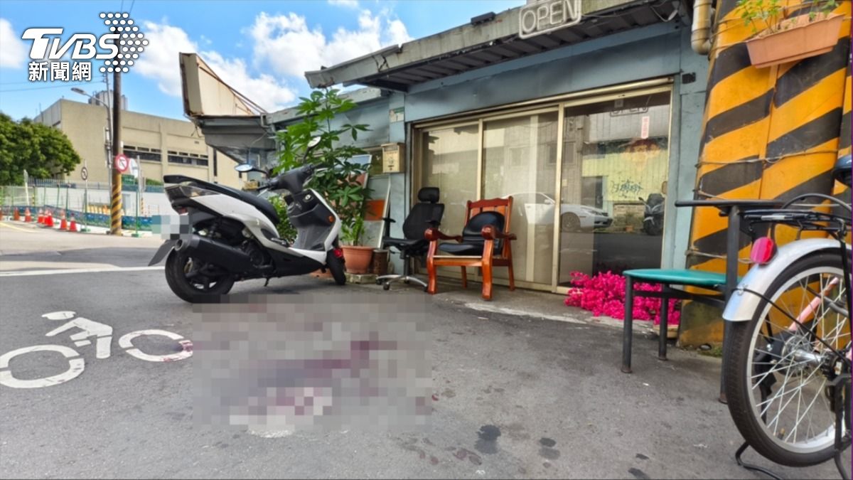 北市文山區深夜爆流血衝突,1男右胸遭刺送醫。(圖/陳冠宇攝)