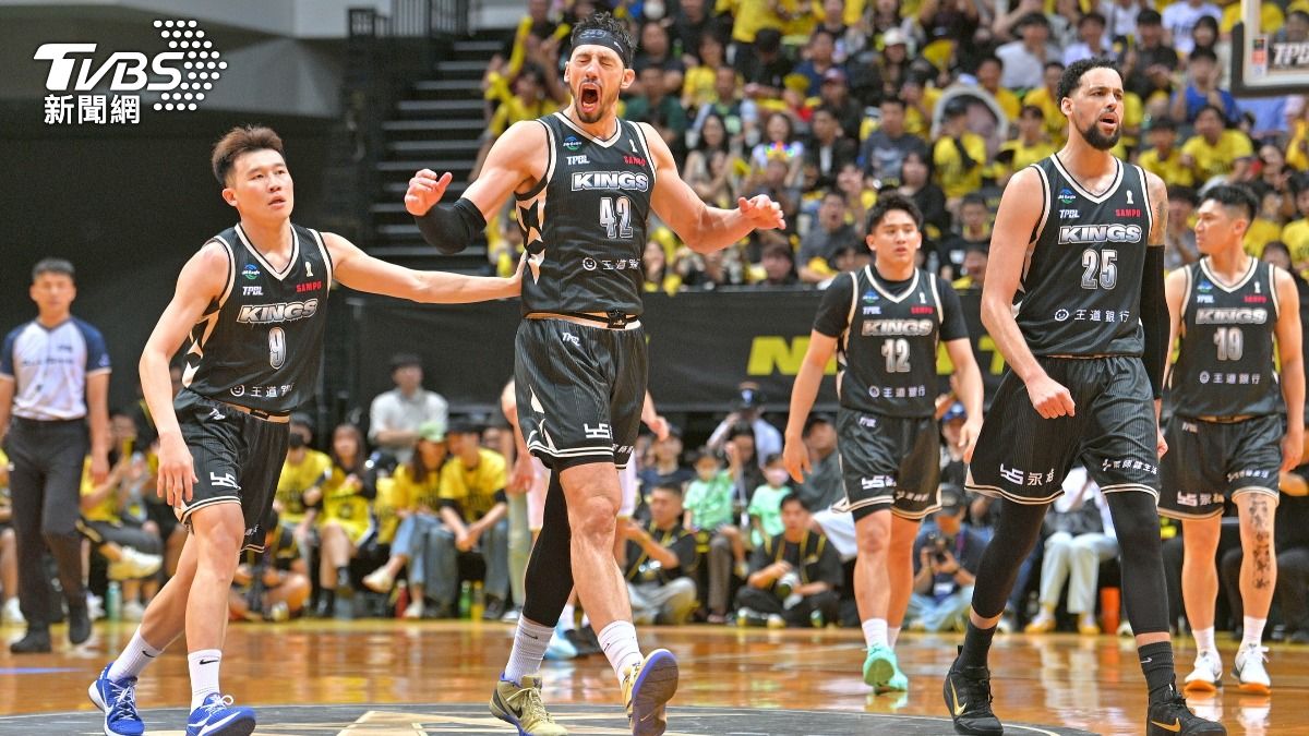 TPBL冠軍賽/新北國王聽牌搶冠軍!96:93力退夢想家第3勝到手