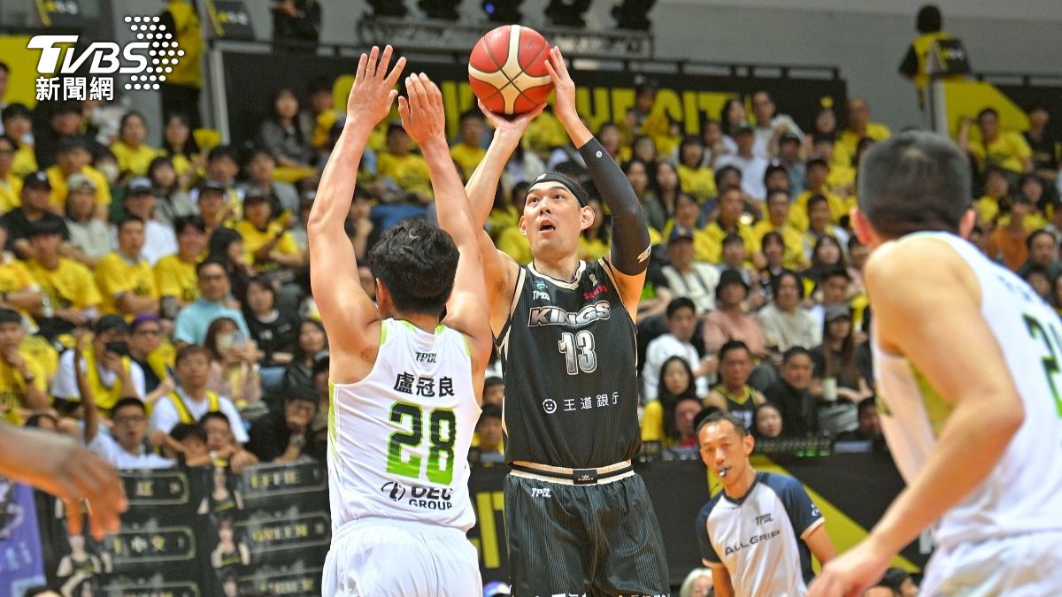 新北國王一開賽就取得領先。(圖／胡瑞麒攝)