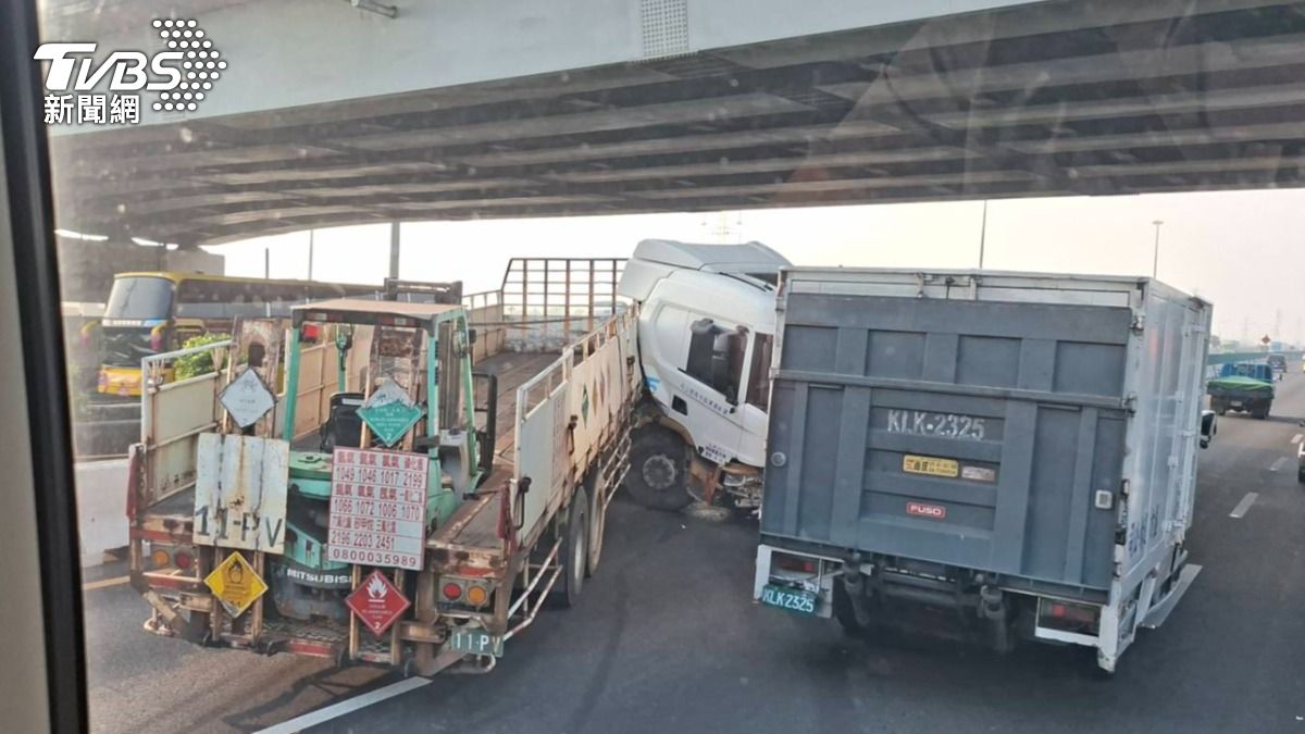 大貨車事故。(圖/民眾提供)