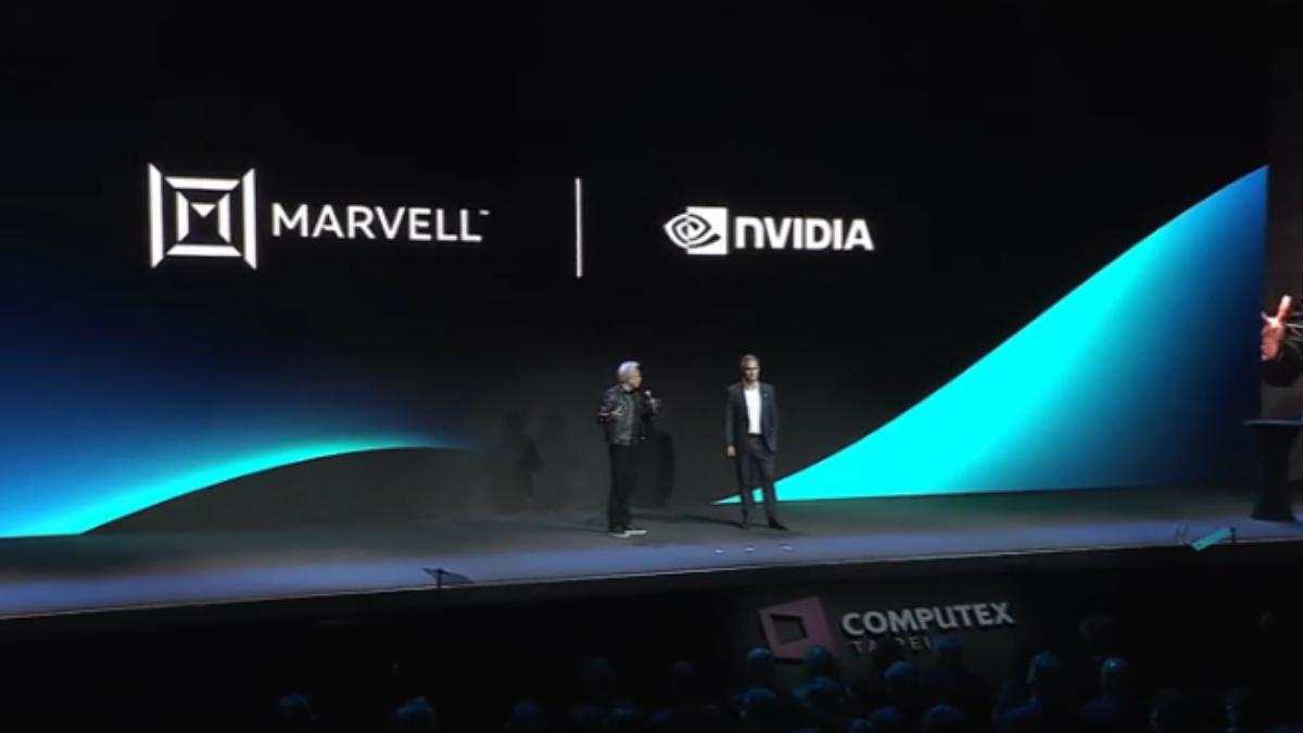 輝達攜手Marvell!黃仁勳笑談合作:誰不喜歡賺錢