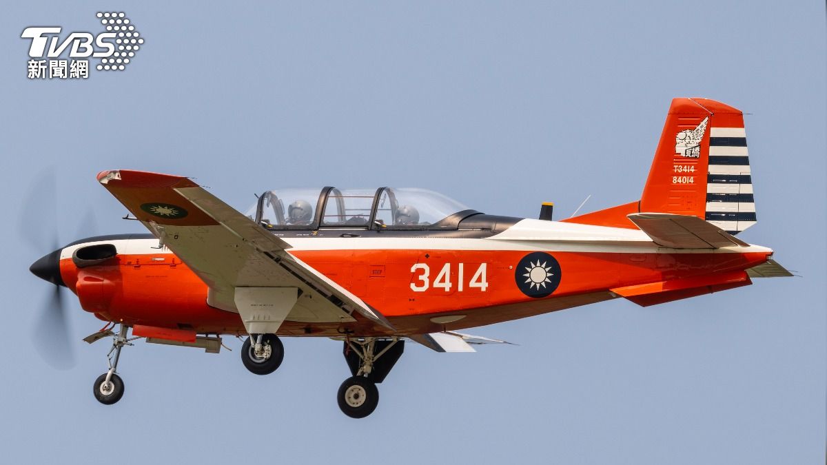 T-34墜機2飛官殉職!服役40年要2033年才汰除 空軍回應了