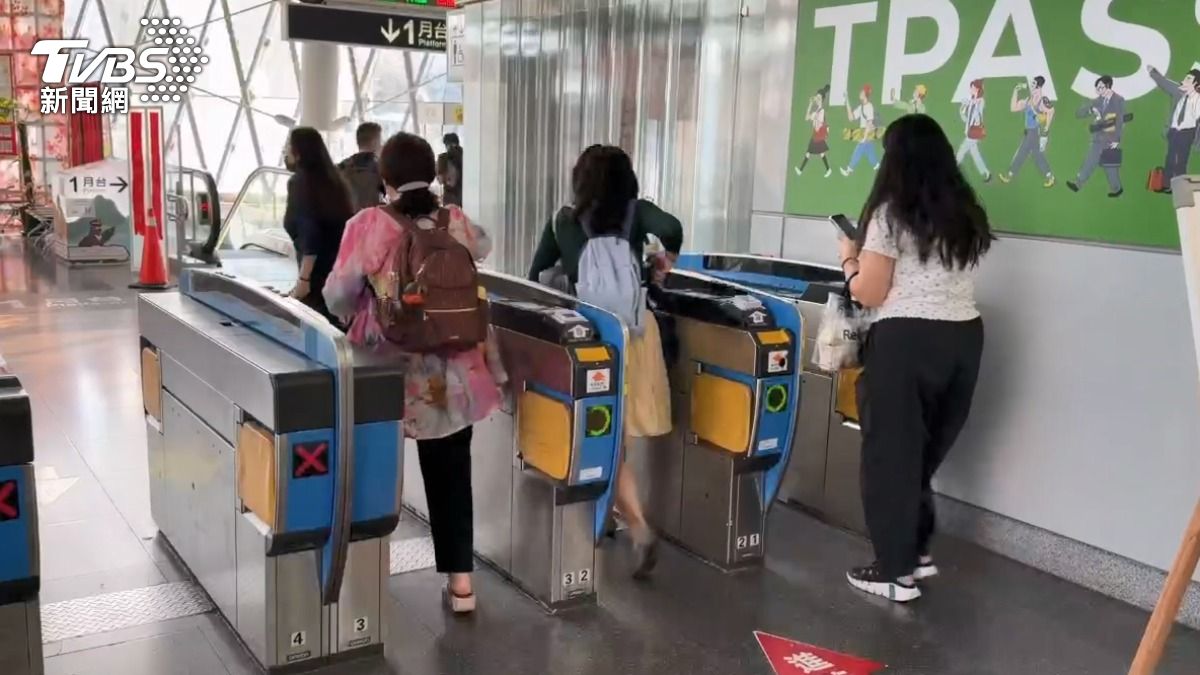上班民眾受到影響。(圖/TVBS)
