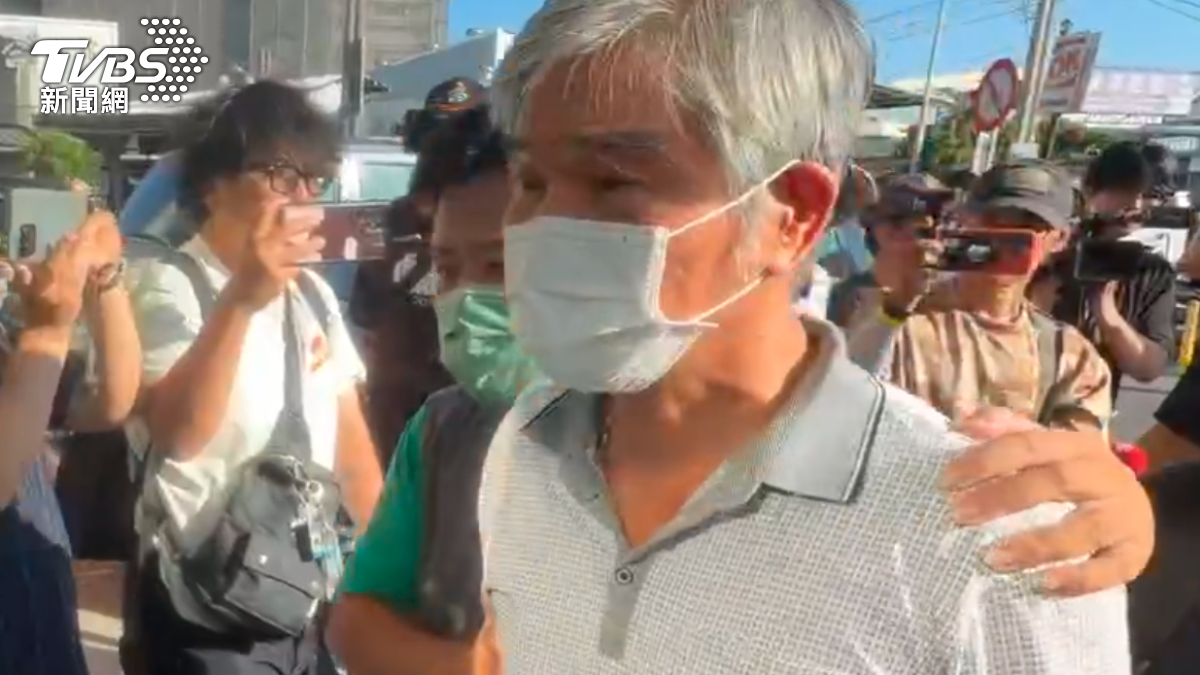 盧父發文悼念愛子,透露孫子們仍不知情父親殉職。(圖/TVBS)