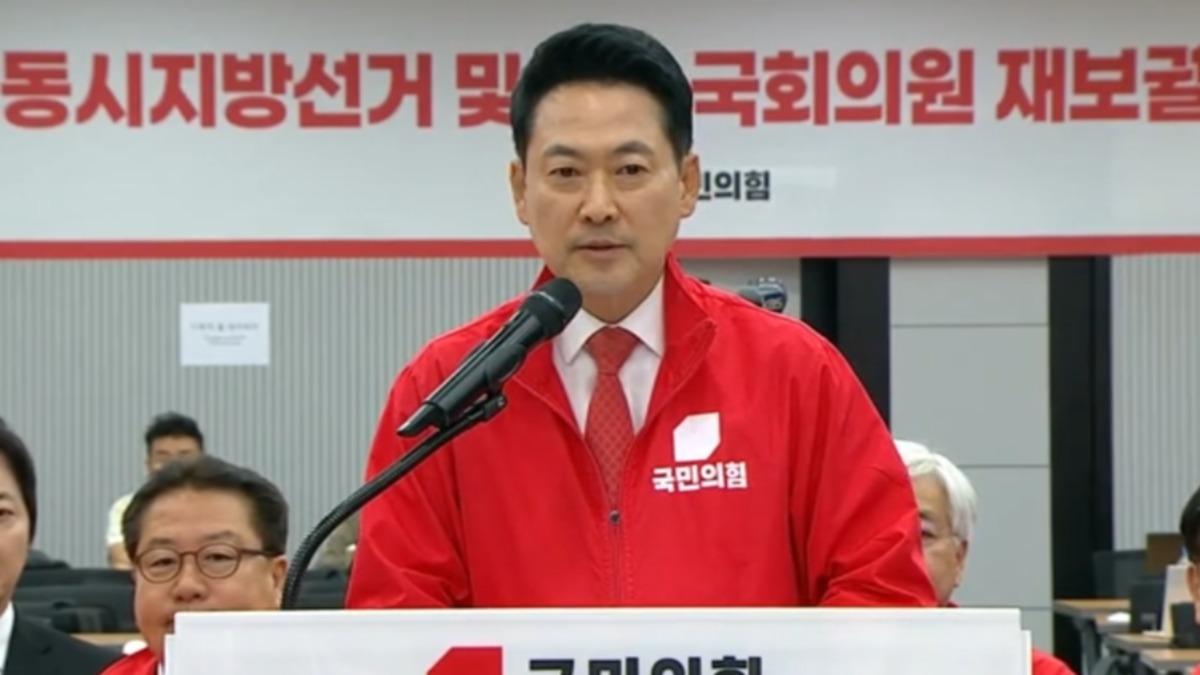 國民力量黨魁張東赫召開記者會說重話,痛批首爾選舉遭到污染並主張無效。