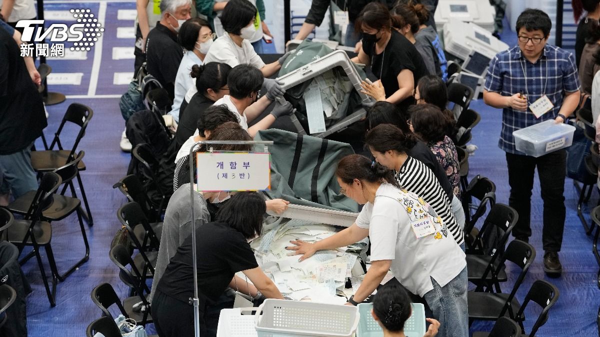 選舉系統全面失靈！韓國選票不足風波　高層12人遭移送
