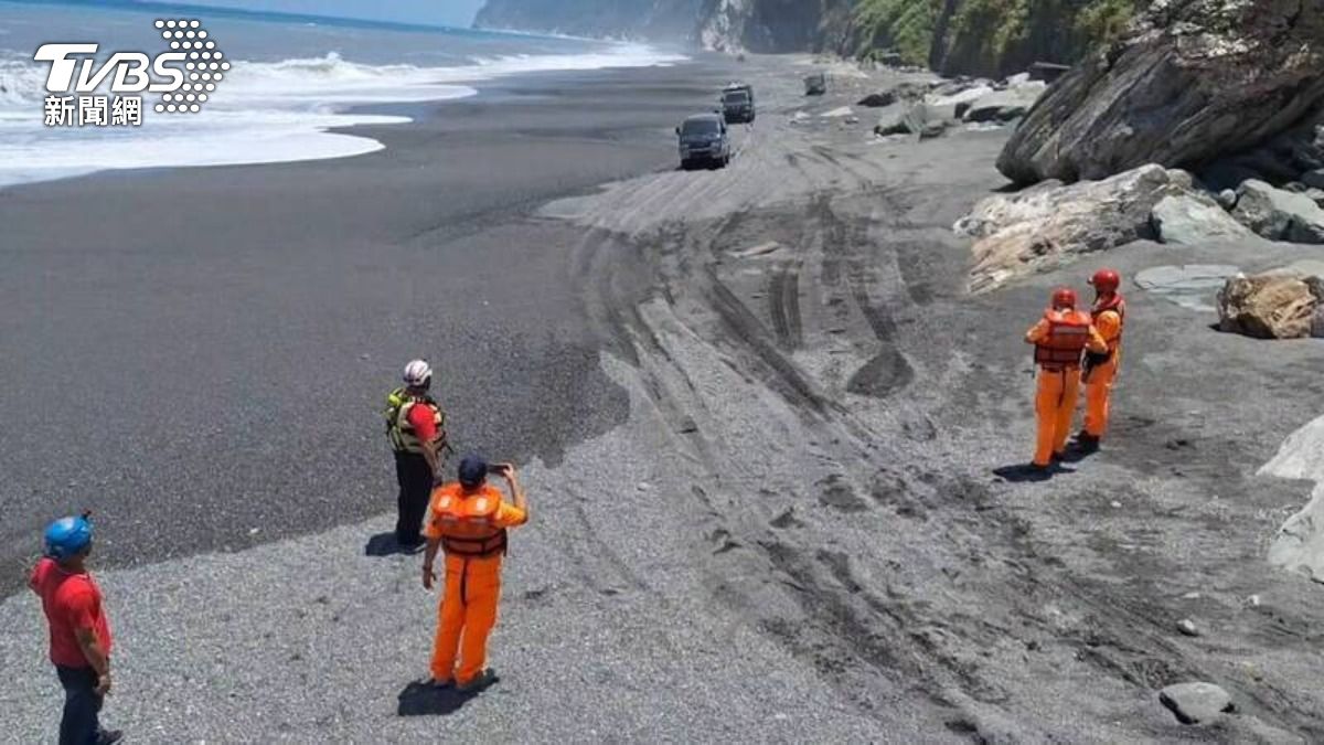 宜蘭東澳驚見男浮屍!疑為神祕海灘落海男 比對身分中