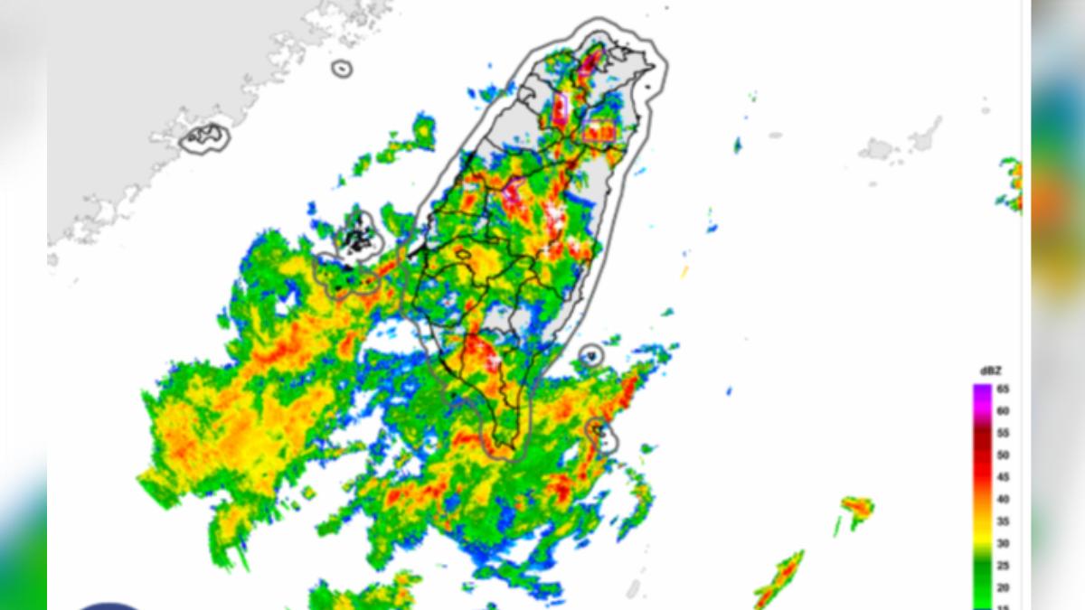天氣/大雷雨狂炸!雙北宜蘭暴雨持續至下午5點