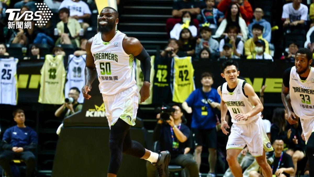 夢想家全隊6人得分上雙帶走勝利。（圖／華子琛攝）