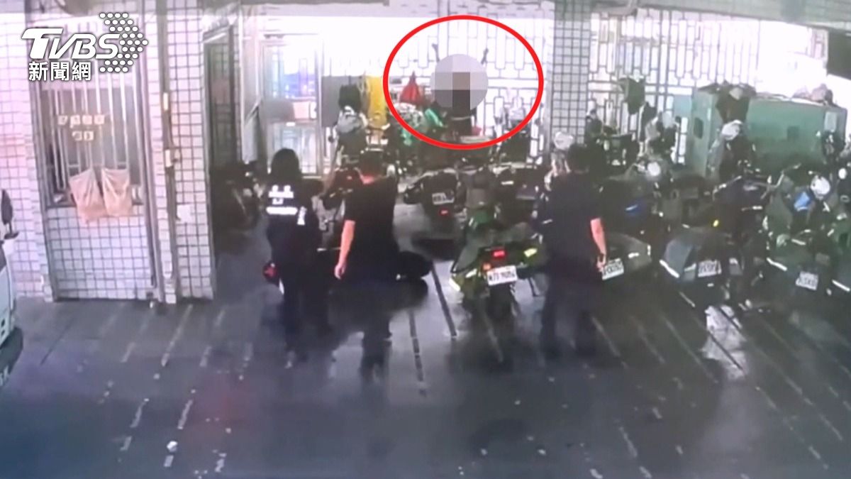 苗栗男不滿郵局噪音!持刀狂砍外包人員「身中10刀」失血亡。(圖/TVBS)