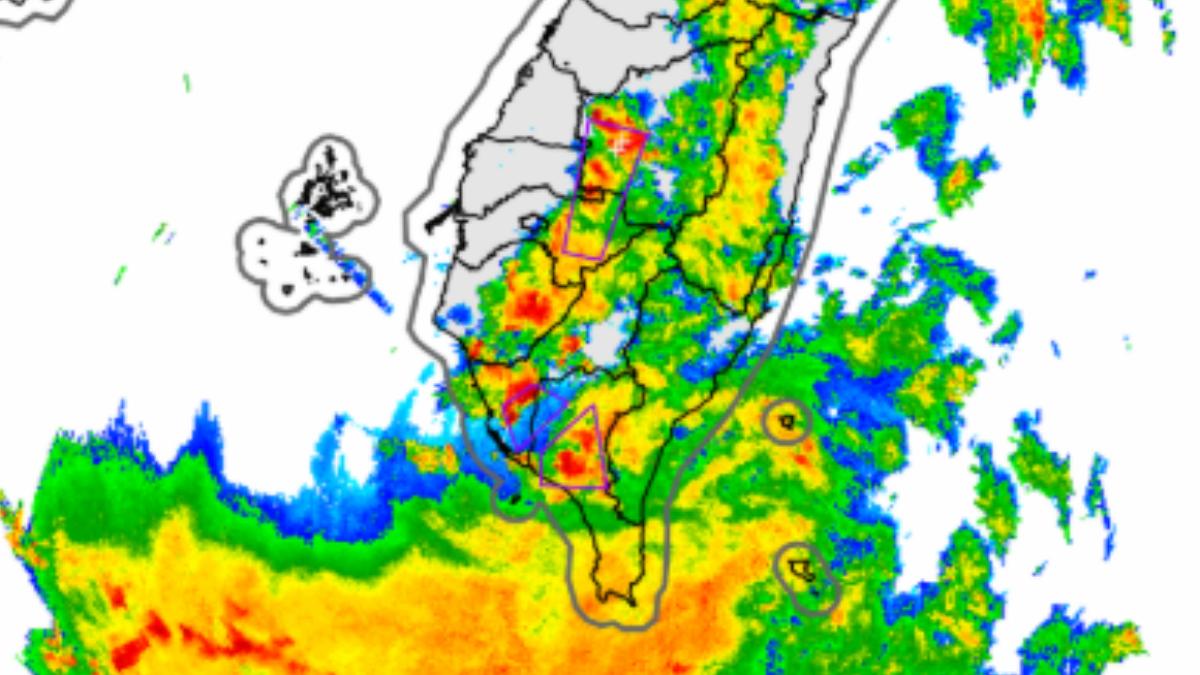 天氣/彰化、南投、雲嘉19鄉鎮雷雨轟炸!慎防雷擊、溪水暴漲