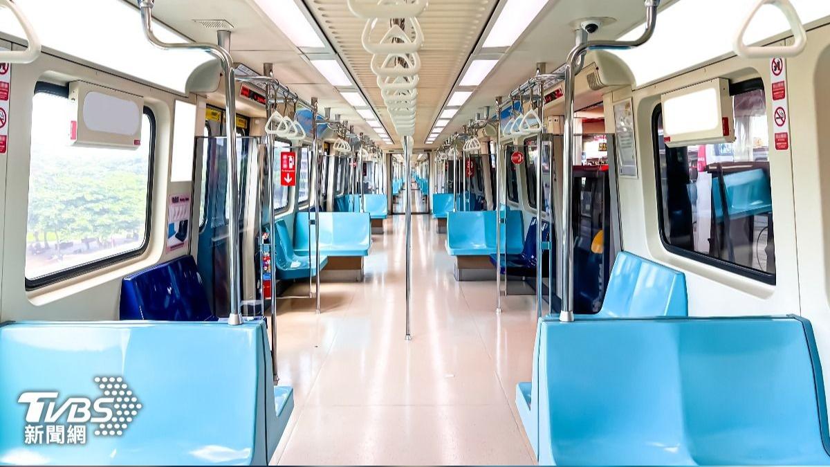 車廂摳腳皮、座位驚見屎! 北捷提醒「恐觸法」:最高罰7500