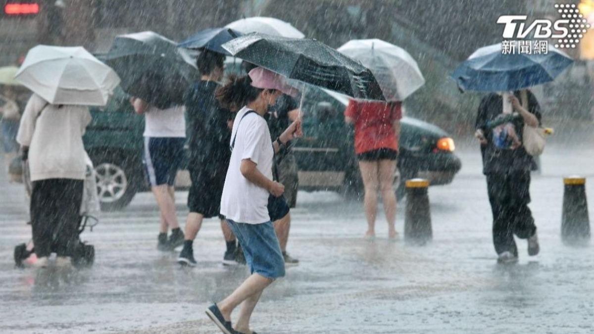暴雨狂灌南部水庫稍解渴!中部卻降至警戒線 德基水庫跌破9成