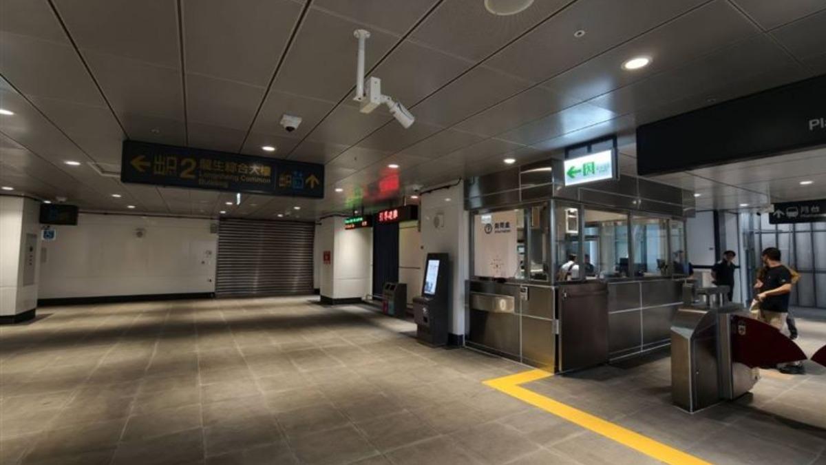旅客、通勤族將在人員導引下,直達復興南路二段西側。(圖/台北捷運公司提供)