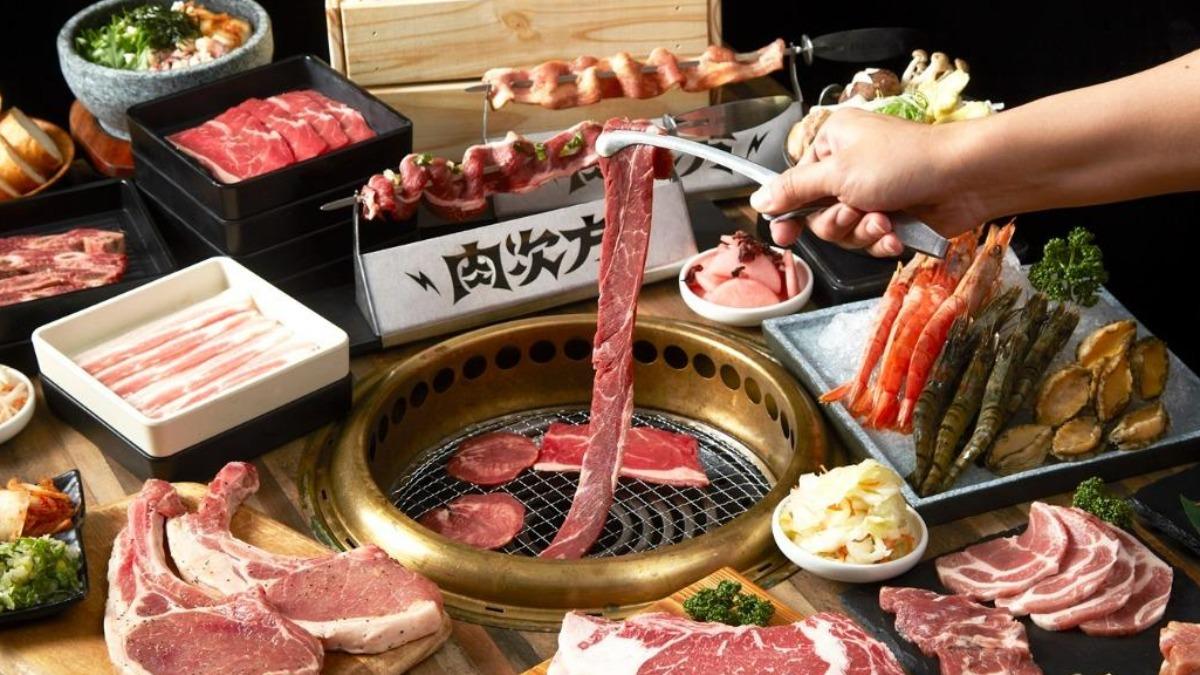 壽星吃肉次方,出示「王品瘋美食APP」生日券,憑券內用消費享指定套餐單客9折。(圖/業者提供)