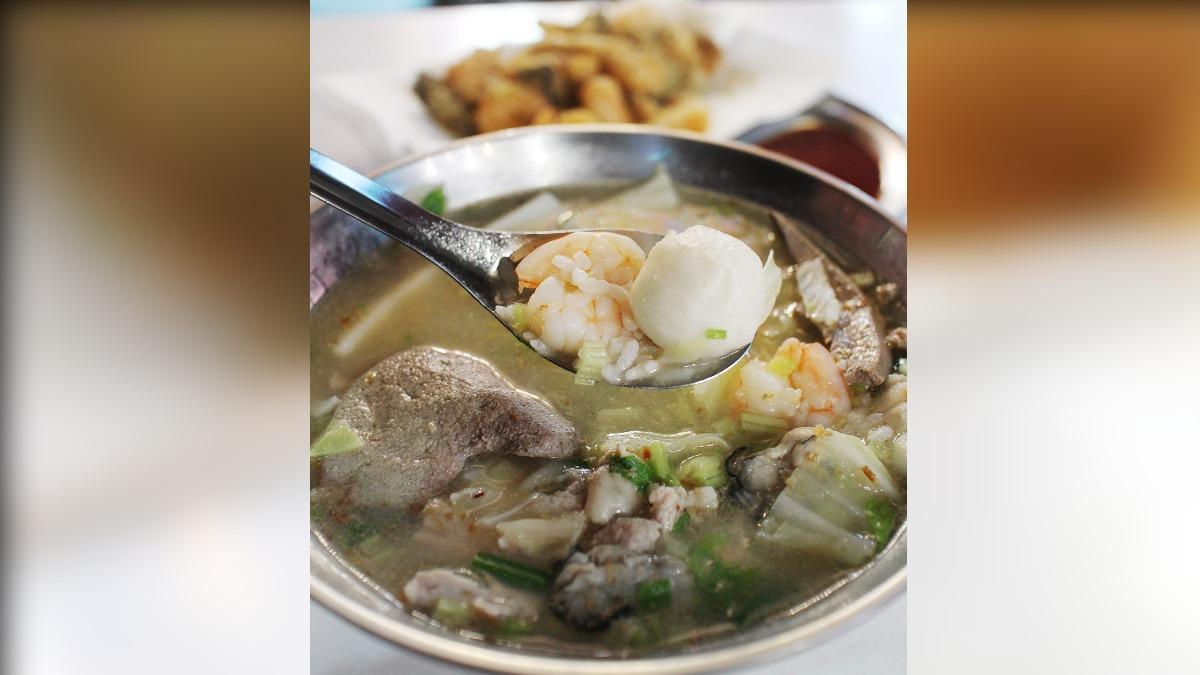 阿富海鮮粥是許多人解決晚餐與宵夜的熱門老店。(圖/翻攝自台北市市場處官網)