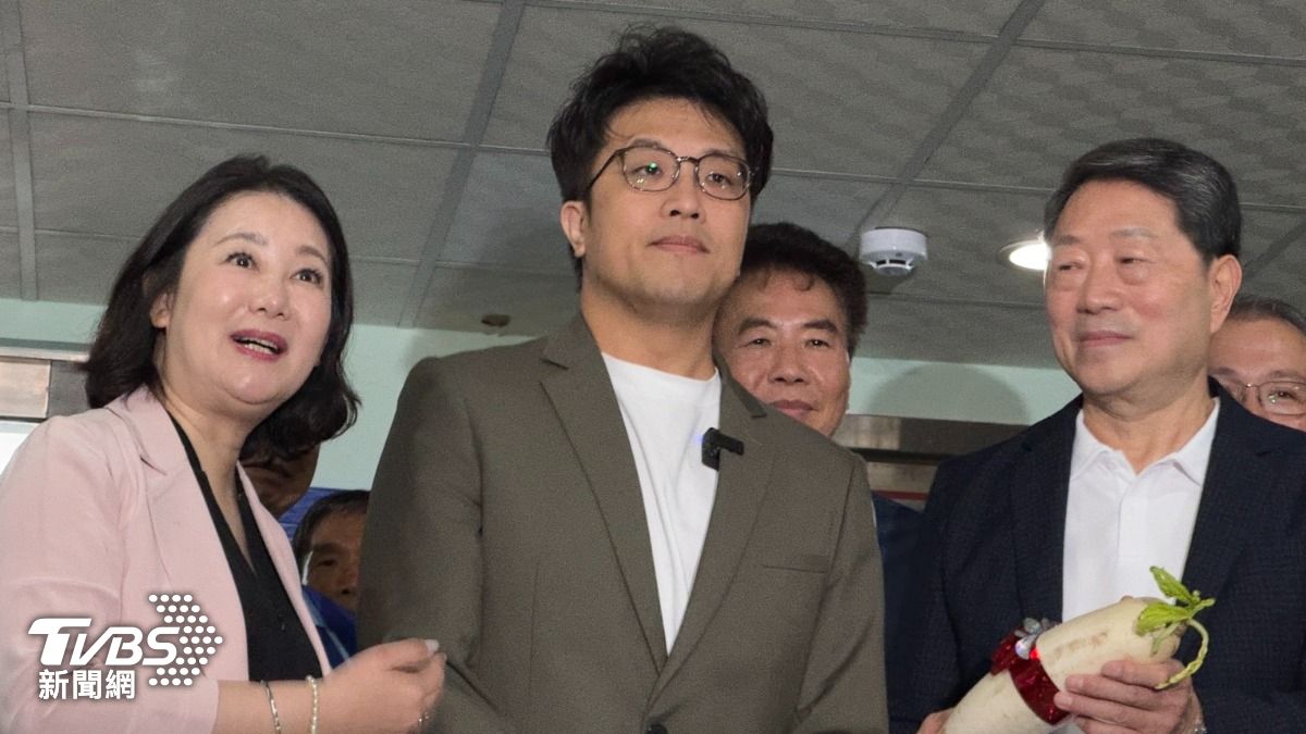 競選網站遭爆藏「涉偷拍仔」 沈伯洋:我根本不認識他