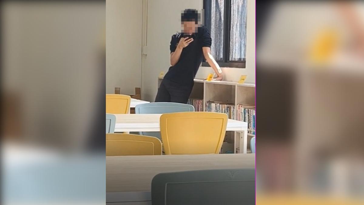 新竹湖口圖書館管理員被民眾控訴,上班一直滑手機、睡覺。(圖/民眾提供)