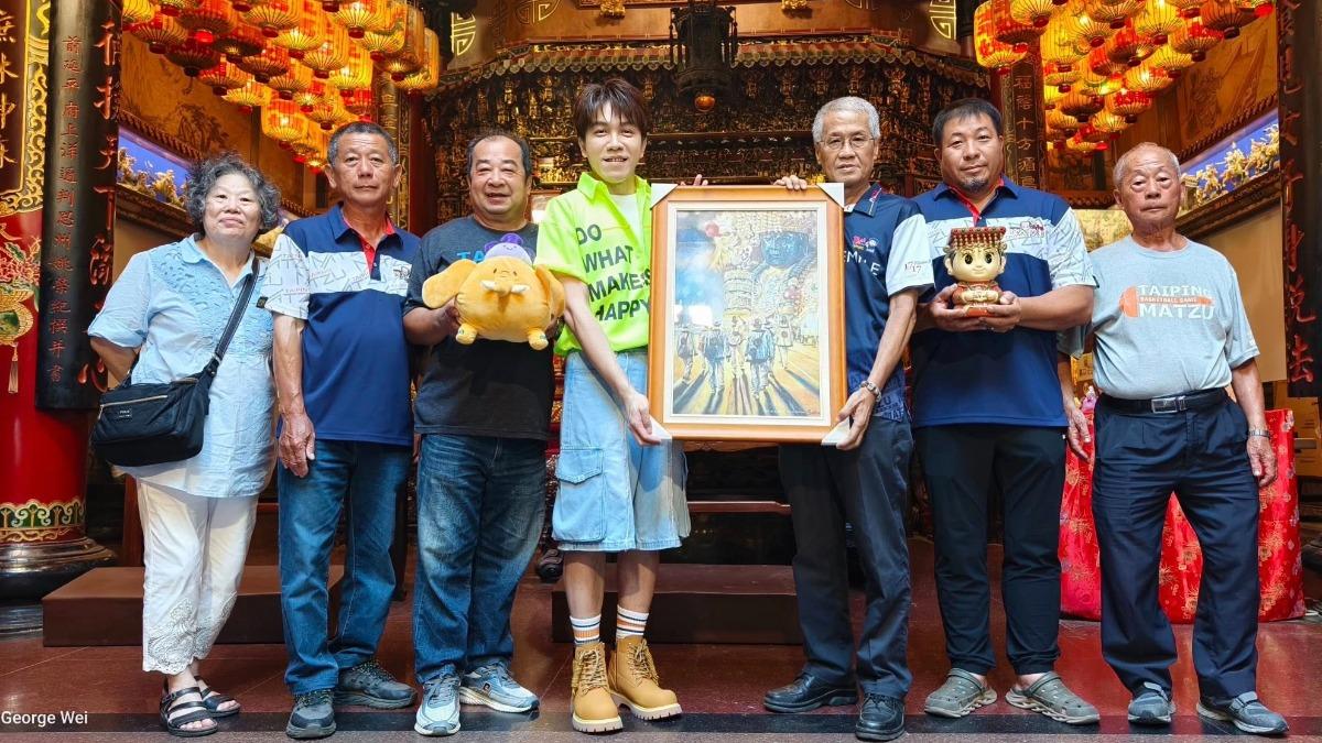 許志豪收到國內知名藝術家蘇慧棉老師的珍貴畫作。(圖/翻攝自許志豪臉書)
