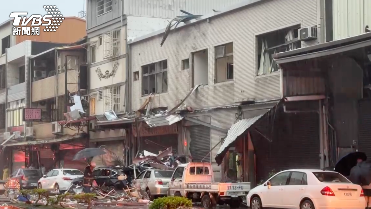 氣爆範圍影響周邊街區。（圖／陳世明攝）