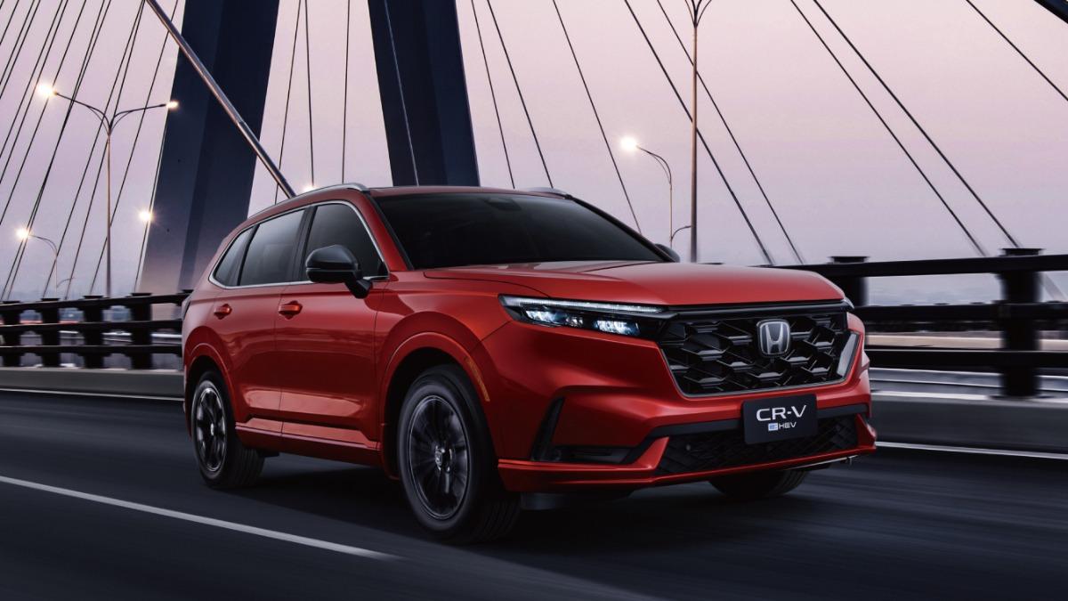 Honda CR-V油電版正式上市!不到百萬元就能入手