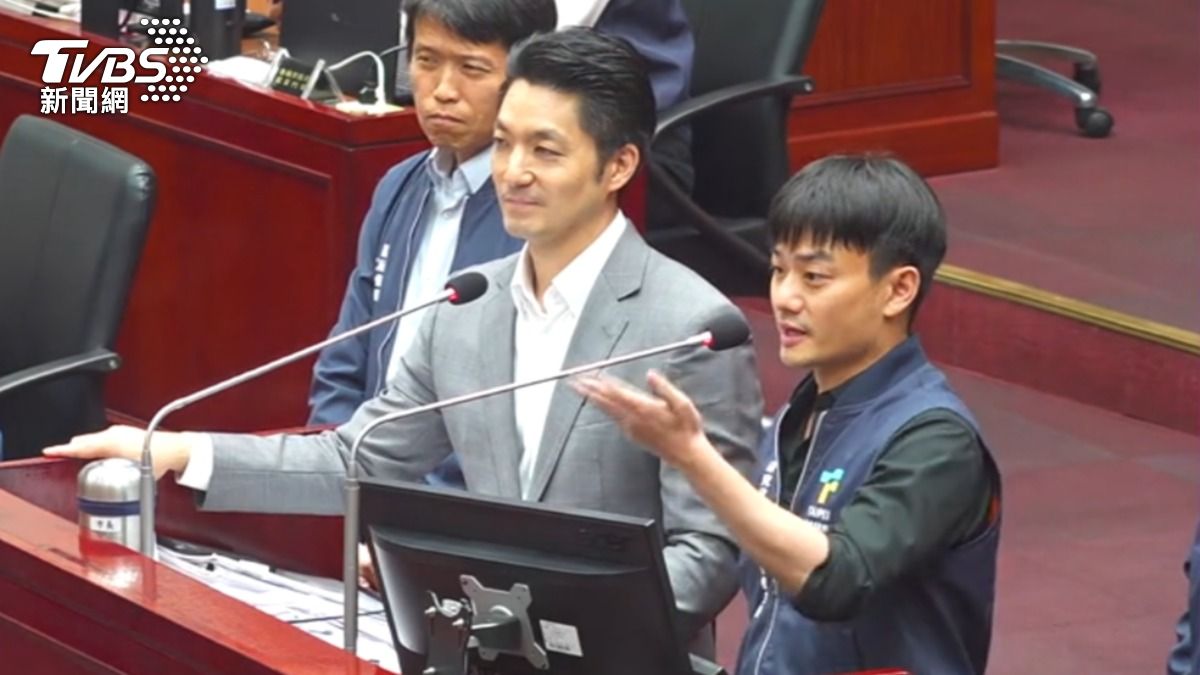 遭酸蔣萬安「皇上寵妃」!殷瑋帶妻直播救援 自嘲「殷瑋答」真相