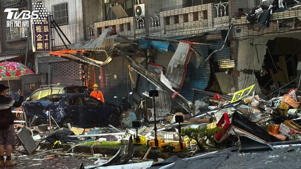 快訊/新竹便當店爆炸「整面牆垮下」壓死隔壁麵包店夫妻 相驗死因曝