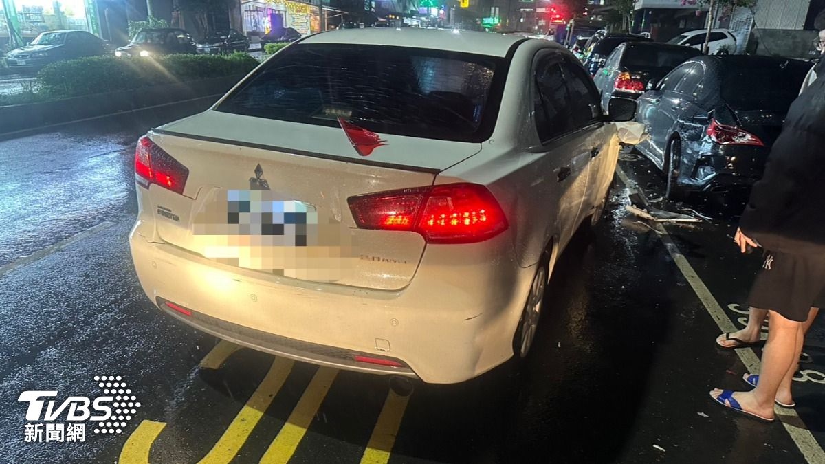 警方對孫男進行酒測,其酒測值為0,精神狀態正常,已排除酒駕及毒駕情事。(圖/TVBS)
