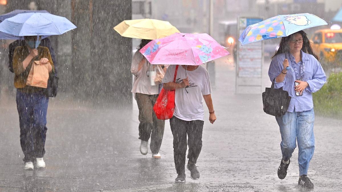 天氣/大雨開轟!強對流威脅全台「連下8天」 端午連假天氣出爐