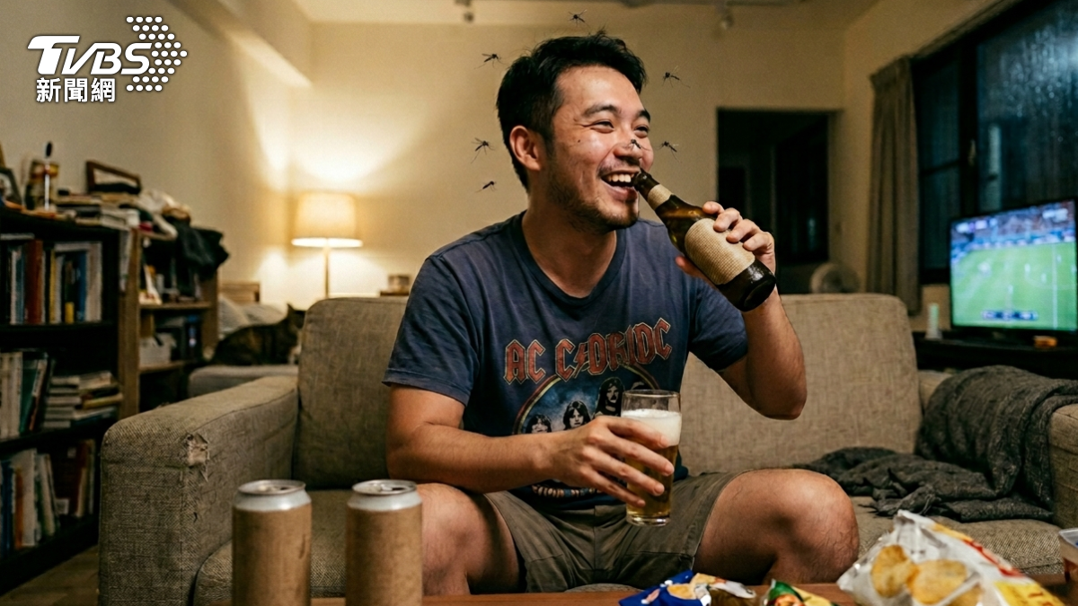 不只因愛吃肉、體溫高！研究：「喝完啤酒後」更容易被蚊子叮