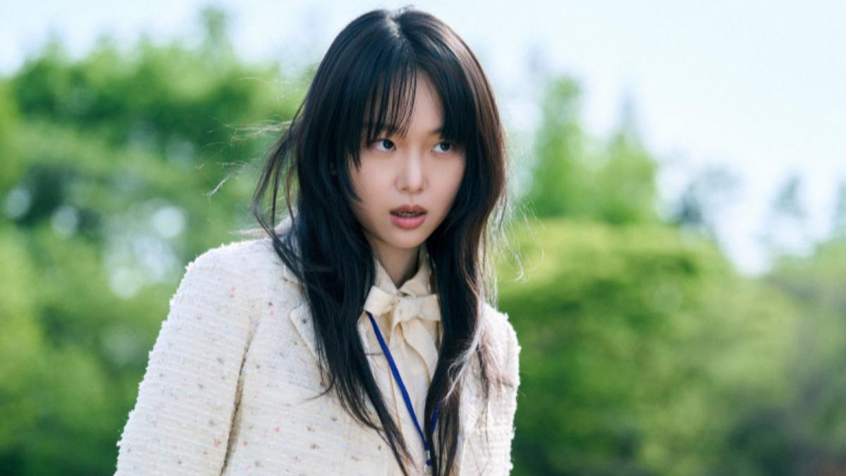 秦基周在《鐵拳教育》飾演女督察,霸氣開打人氣暴漲。(圖/Netflix提供)