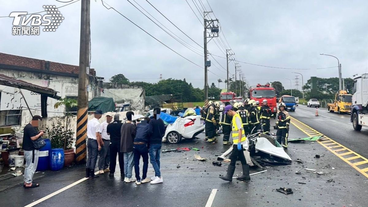 告別式後車禍死劫 1車4死僅她倖存憶「駕駛沒睡著」:都在聊天
