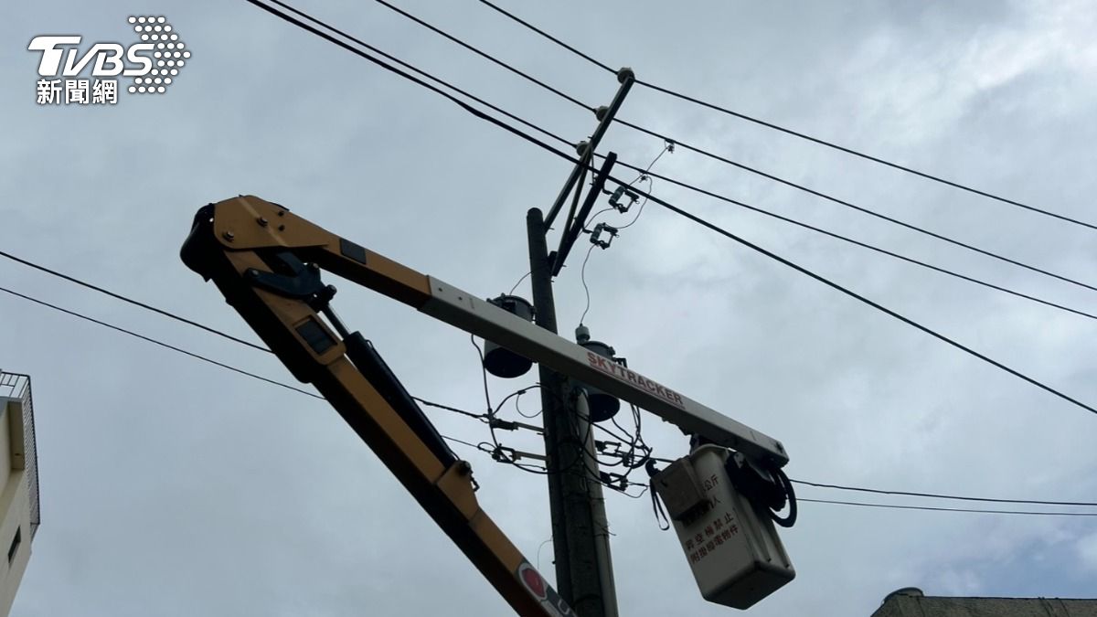 高雄一周三次大停電！鼓山區、三民區4056戶受影響　台電曝原因