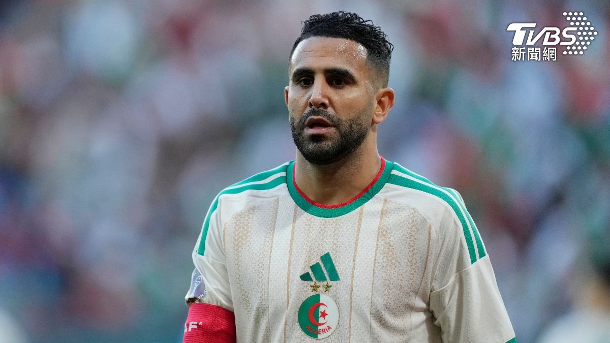 馬赫雷斯（Riyad Mahrez）率領阿爾及利亞重返世界盃舞台。(圖／達志影像美聯社)