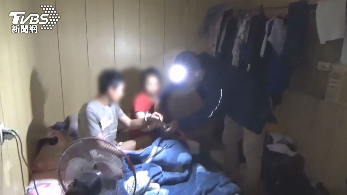 非法仲介移工剝削曝光！時薪僅60元，3坪房擠3人還扣護照。(圖／TVBS)