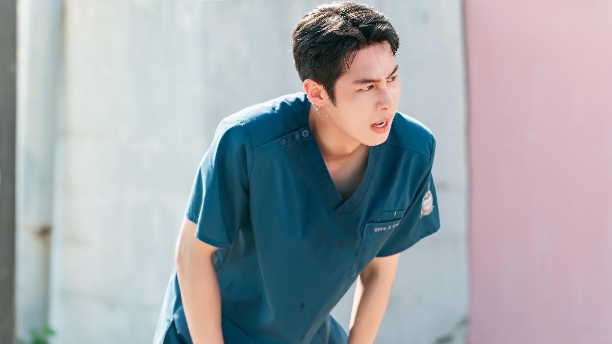 《醫到孤島愛上你》李宰旭。(圖/Disney+提供)
