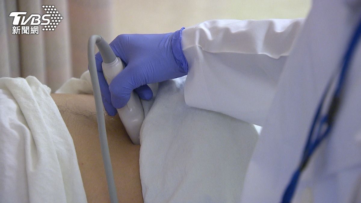 夜尿不一定是攝護腺肥大!醫揭5大原因:睡眠、糖尿病也有關 (圖/TVBS)