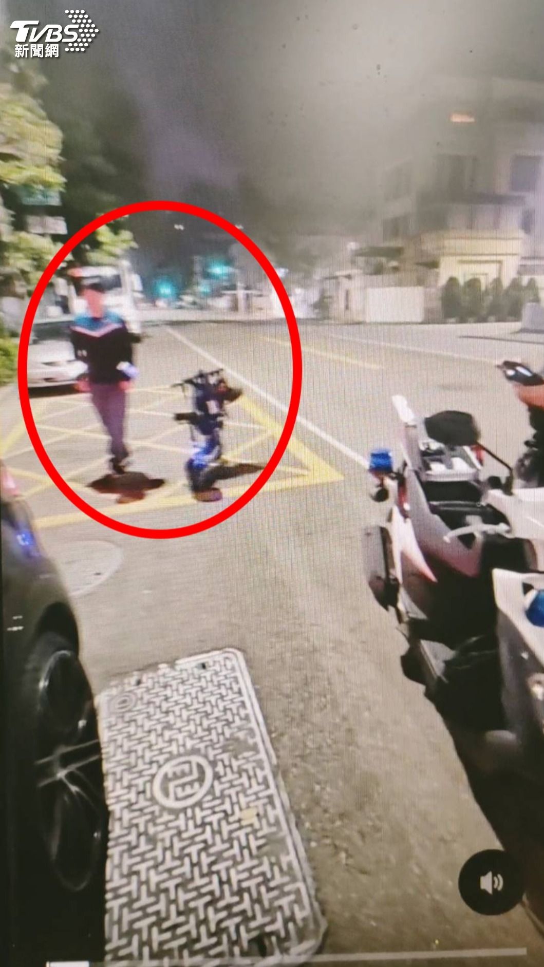 駕駛明明已經叫了代駕,卻因為上車發動打開車廂遭開罰酒駕(圖/TVBS)