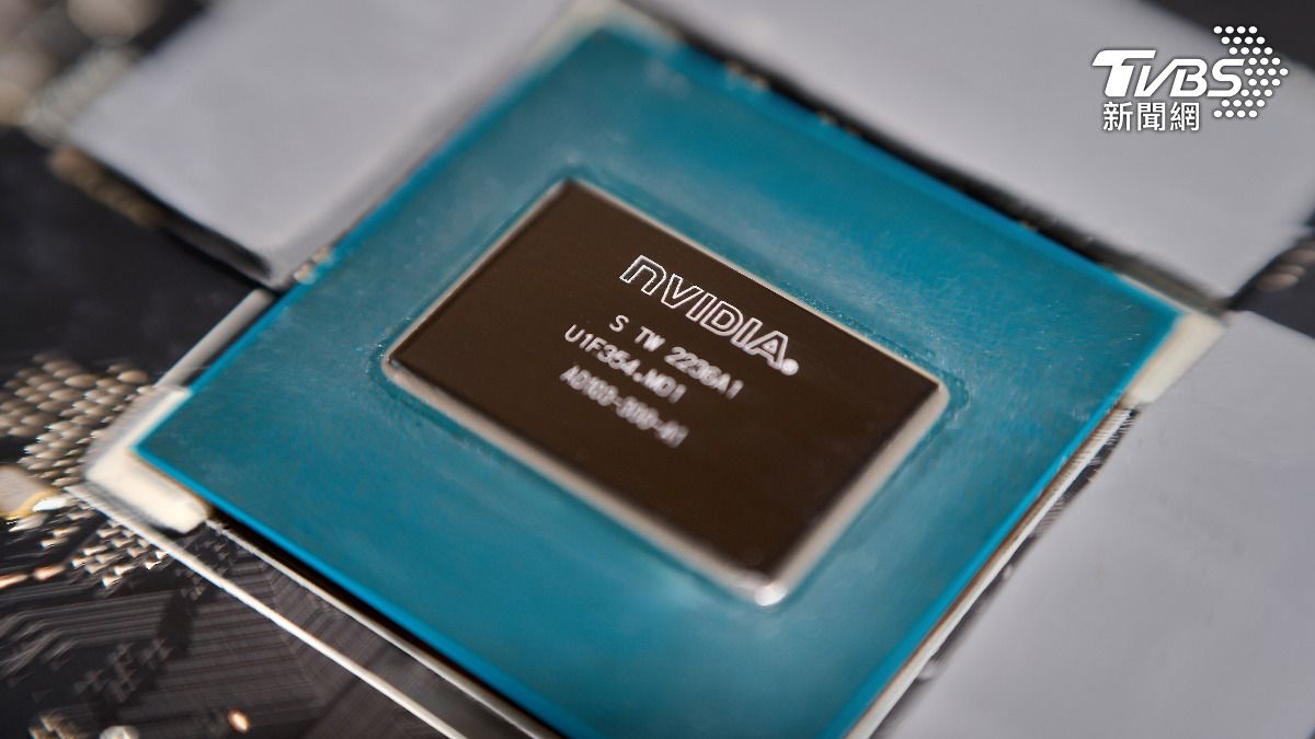 輝達在人工智慧晶片領域的圖形處理器(GPU)市場占據主導地位。(示意圖/shutterstock 達志影像)
