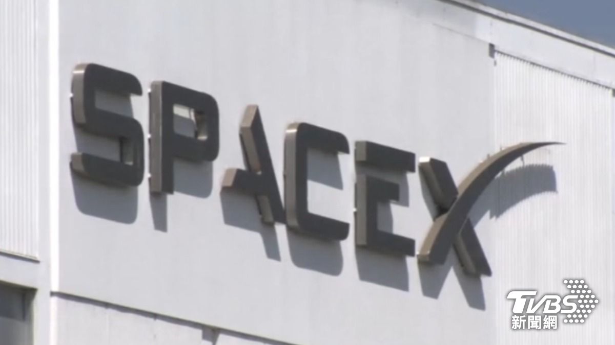 企業家馬斯克創辦的太空探索公司SpaceX將掛牌上市。（圖／TVBS）