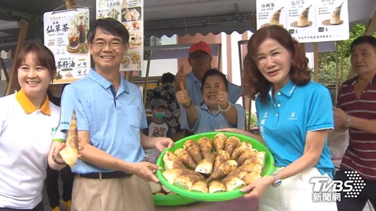 夏季正值觀音山綠竹筍盛產季節。(圖/TVBS)