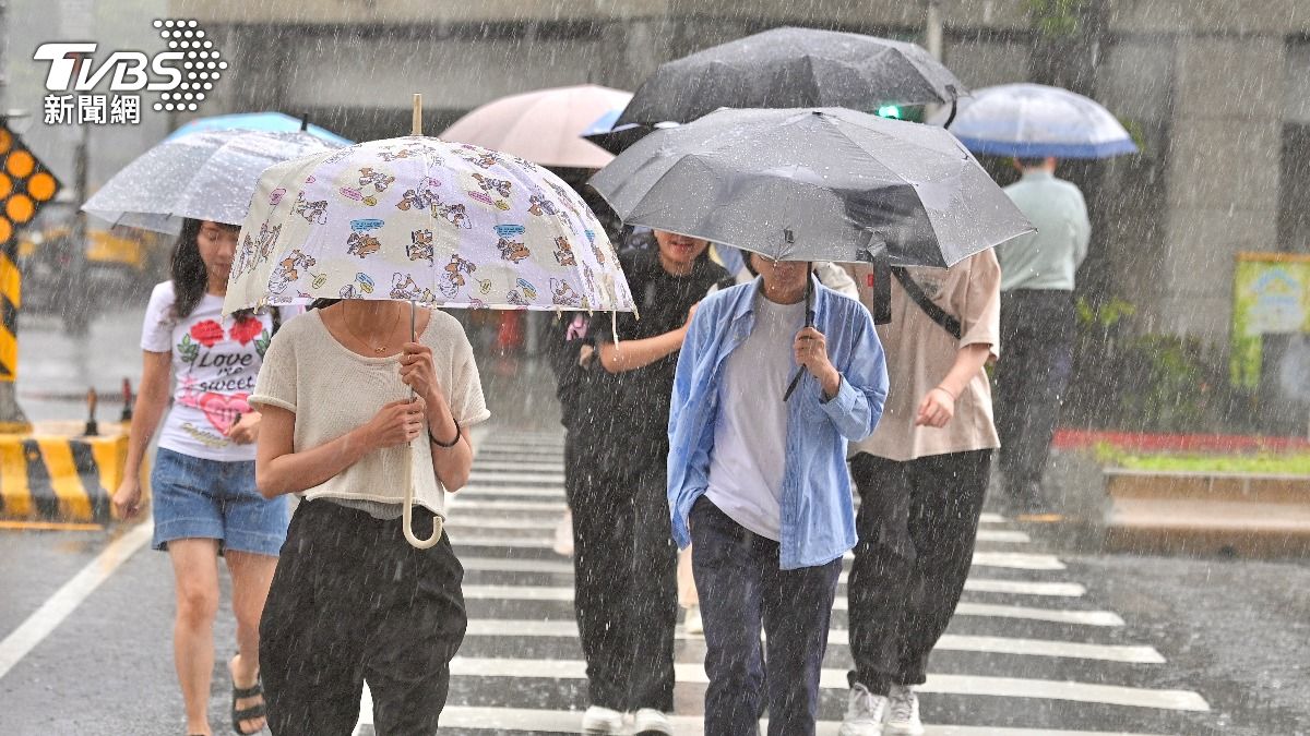 天氣／第三輪梅雨開炸！　今年「出梅」時間曝光