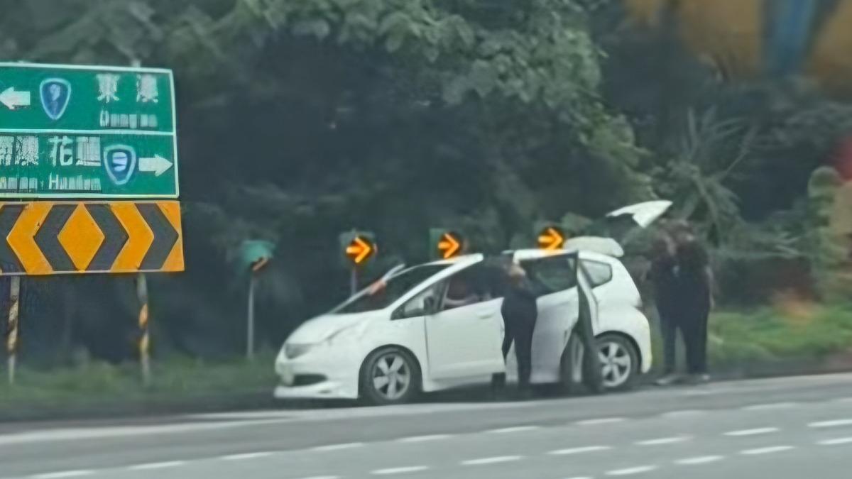 蘇花改東澳段警匪攻防!白車遭攔查 車內查獲毒品、駕駛快篩陽性