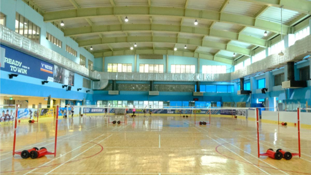 大同運動中心室內直排輪曲棍球場。(圖/翻攝自大同運動中心官網)