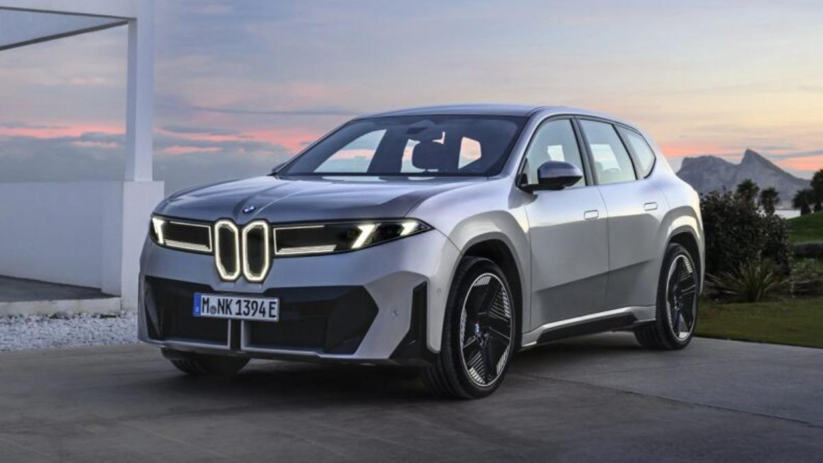 BMW iX3已經在台灣展開接單，預售價280萬元起。（圖／BMW提供）
