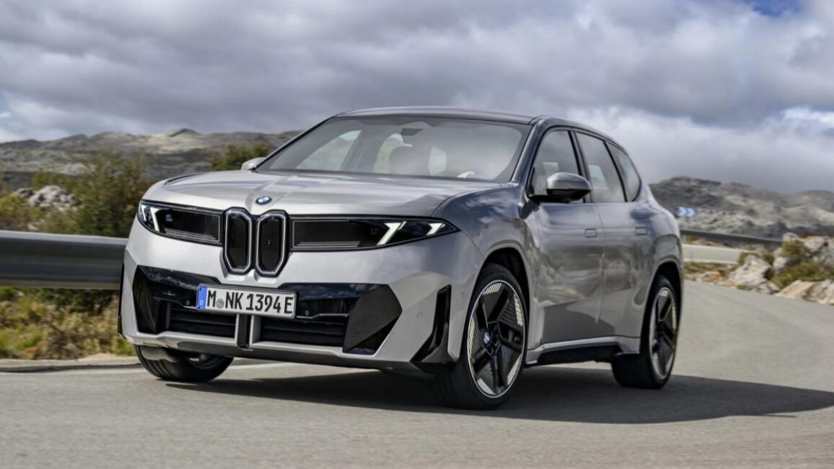 BMW iX3在歐洲銷售亮眼,上市短短兩個月就突破1萬輛大關。(圖/BMW提供)